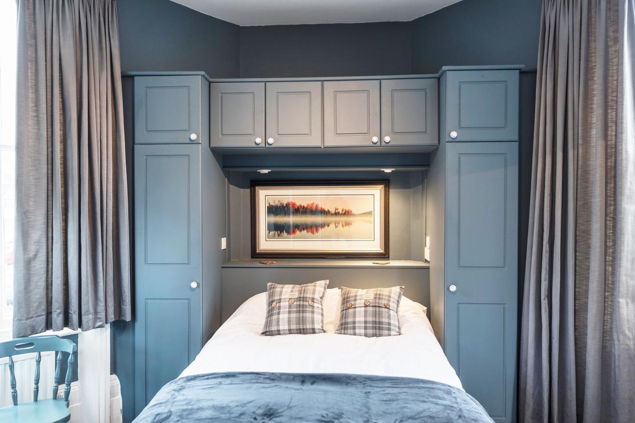 ซัมเมอร์ฟิลด์ ผับ แอนด์ บูทิก รูมส์ Bed & Breakfast ลอนดอน ภายนอก รูปภาพ