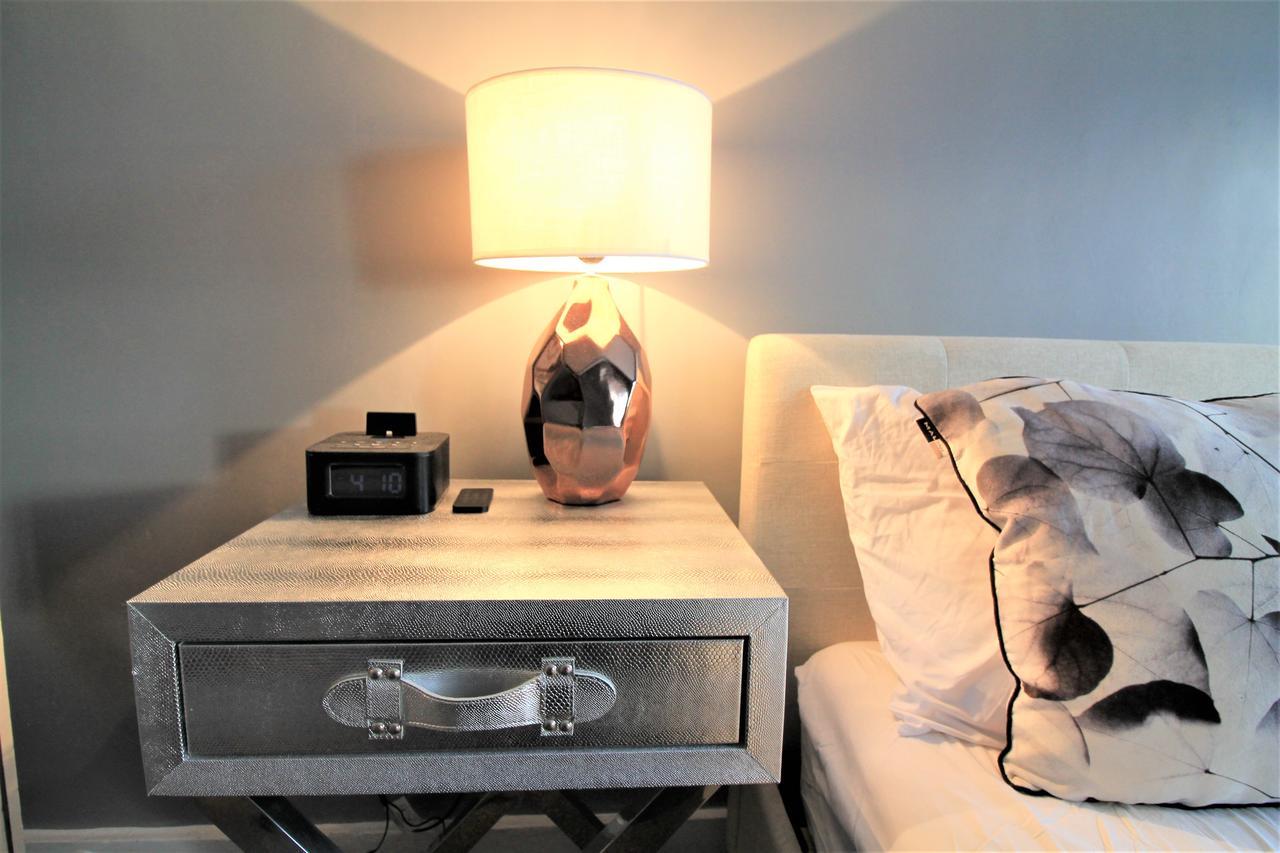 ซัมเมอร์ฟิลด์ ผับ แอนด์ บูทิก รูมส์ Bed & Breakfast ลอนดอน ภายนอก รูปภาพ