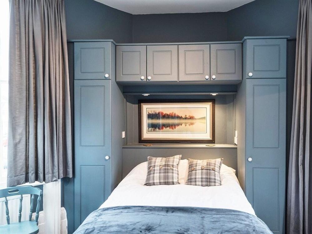 ซัมเมอร์ฟิลด์ ผับ แอนด์ บูทิก รูมส์ Bed & Breakfast ลอนดอน ภายนอก รูปภาพ